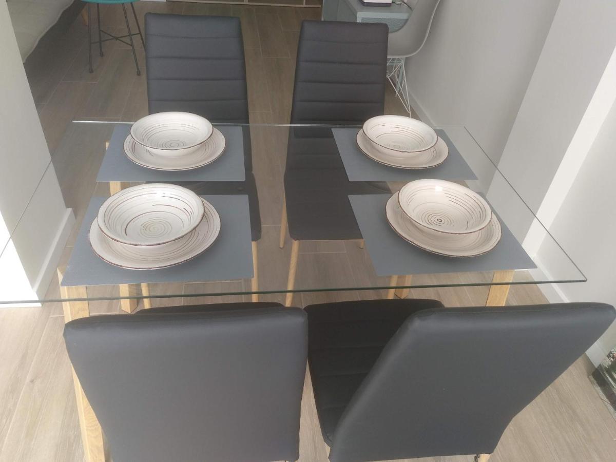 Apartamento Moderno De 70 Metros A 300 Metros De La Playa Valencia Bagian luar foto