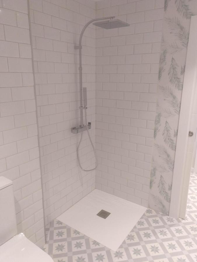 Apartamento Moderno De 70 Metros A 300 Metros De La Playa Valencia Bagian luar foto